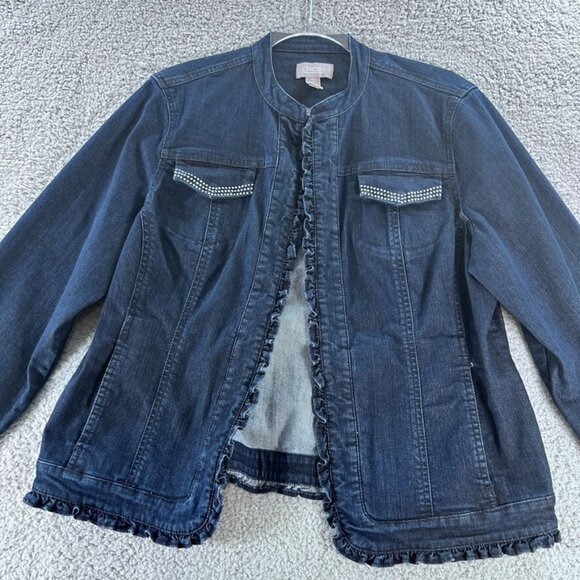 Chico's Denim Jacket Wome's Size 2 Blue Long Sleeves Pockets Jean - Picture 3 of 10